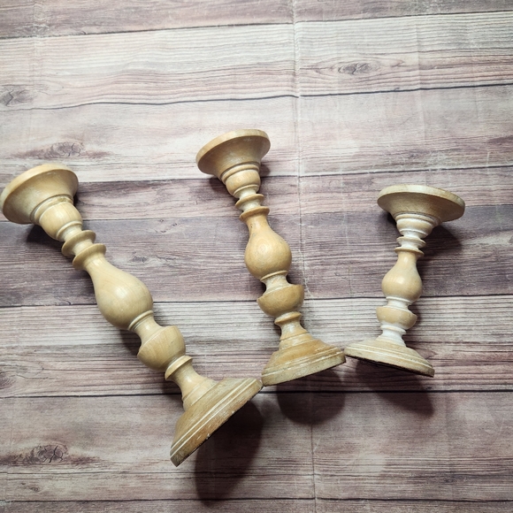 Homegoods 3 Piece Wood Candle Holders - Picture 4 of 5